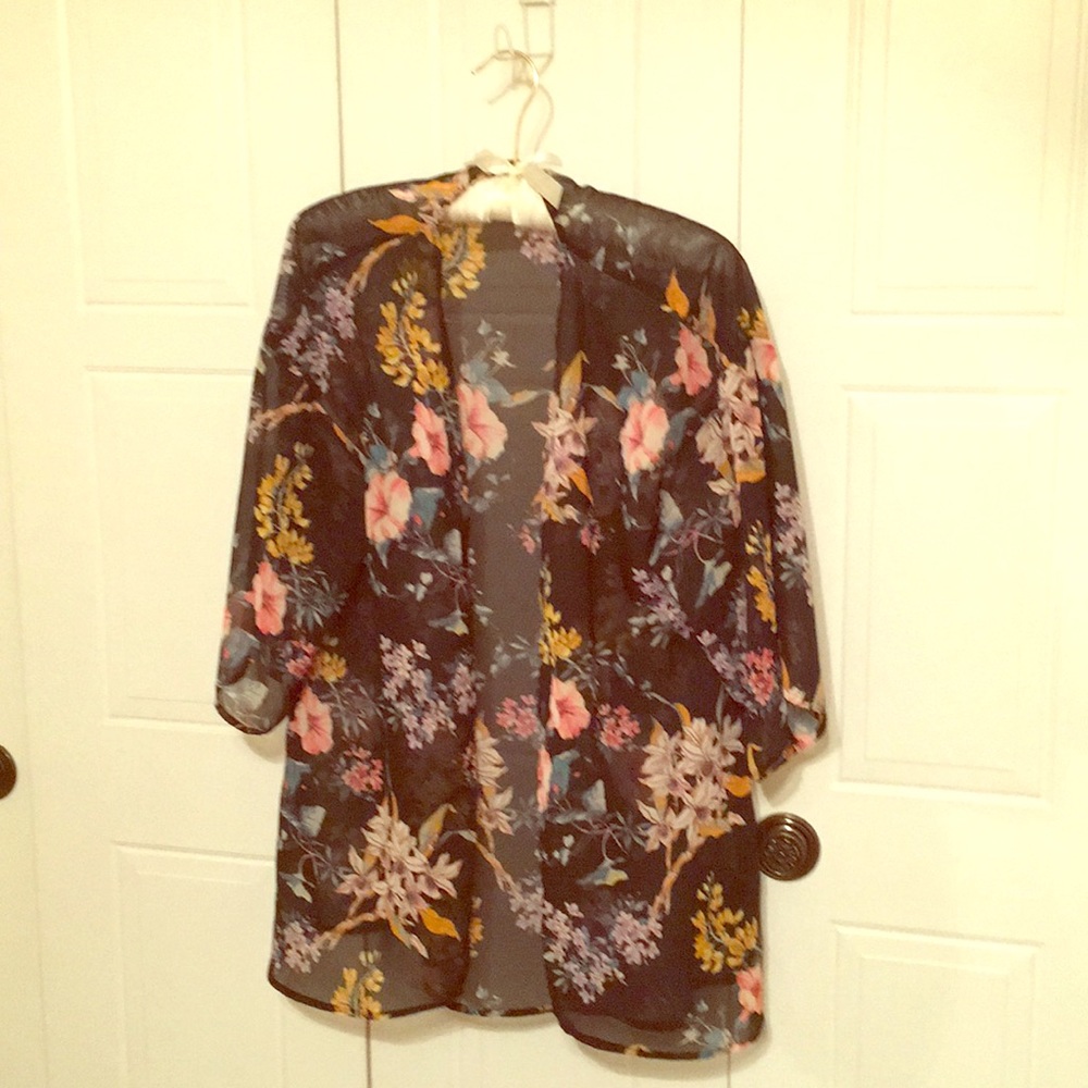 H&M floral kimono